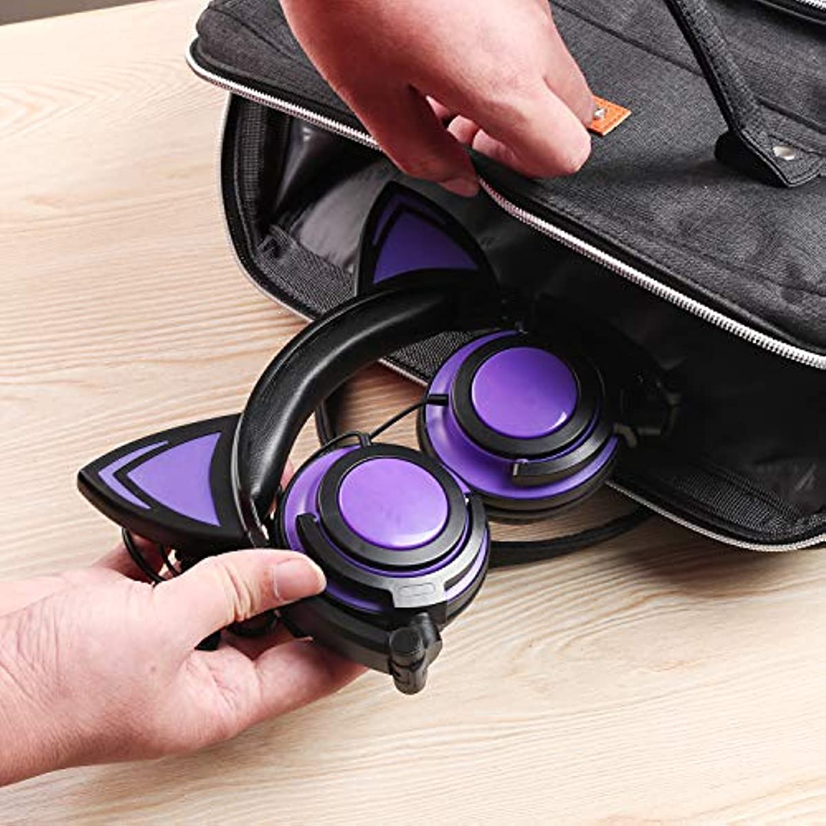 Olyre Wired Kids Headphones,Safe 85db Volume Control On-Ear LED Kitty Headphones with Mic for Kids Boys Girls Children Headset for Computer Tablet iPad Laptop Gamepad (Purple)